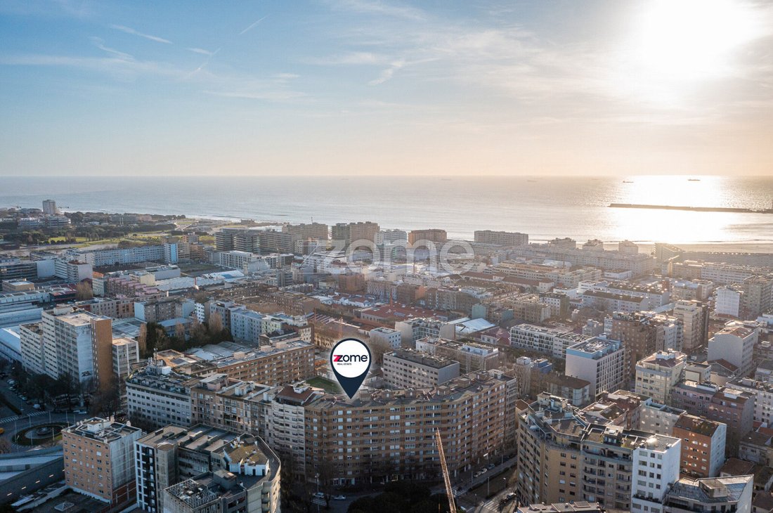 Apartment in Matosinhos e Leca da Palmeira, Porto District, Portugal 2 - 17328117