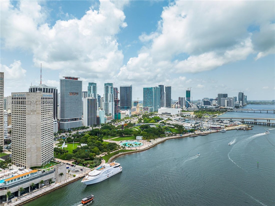 Condo in Miami, Florida, United States 2 - 17326347
