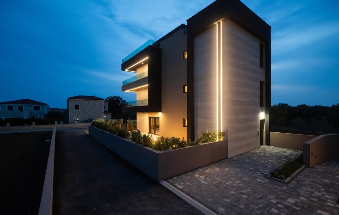 Apartment in Sukosan, Zadar County, Croatia 2 - 17327081