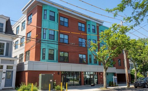 Condo in Newton, Massachusetts, United States 1