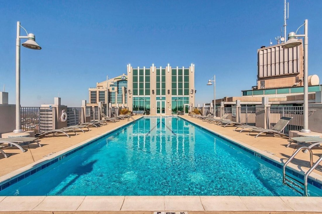 Condo in Nashville, Tennessee, United States 1 - 17327257