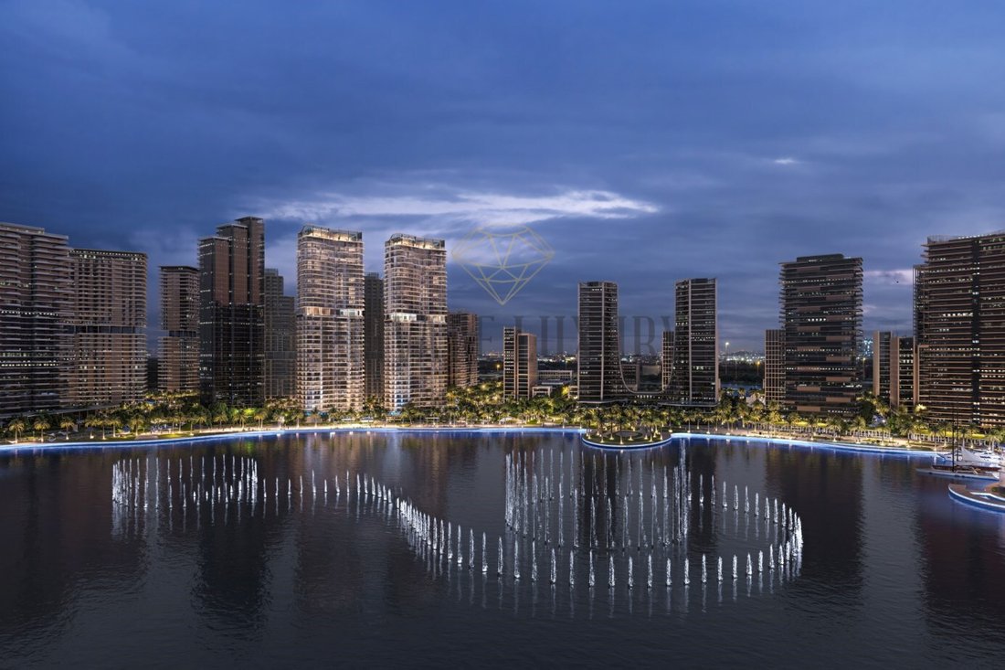 Apartment in Dubai, United Arab Emirates 2 - 17327845