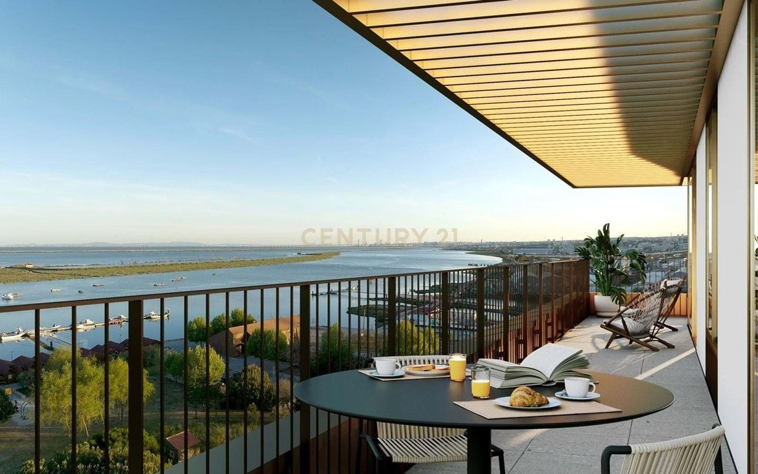 Apartment in Povoa de Santa Iria e Forte da Casa, Lisbon, Portugal 1 - 17324988