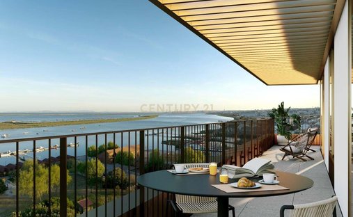 Apartment in Povoa de Santa Iria e Forte da Casa, Lisbon, Portugal 1