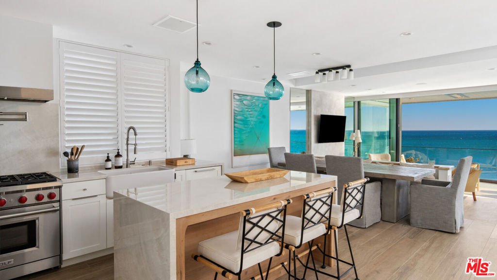 Condo in Malibu, California, United States 3 - 17326423