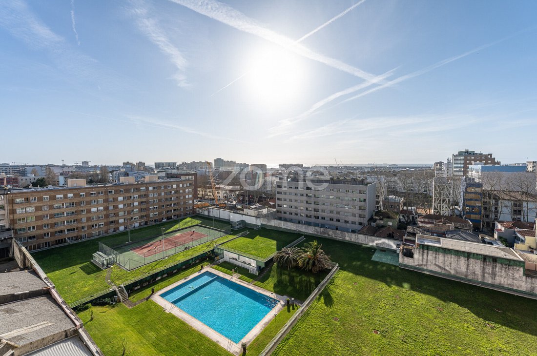 Apartment in Matosinhos e Leca da Palmeira, Porto District, Portugal 1 - 17328117