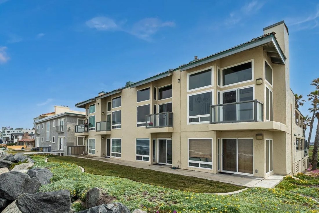Condo in Imperial Beach, California, United States 2 - 17326269