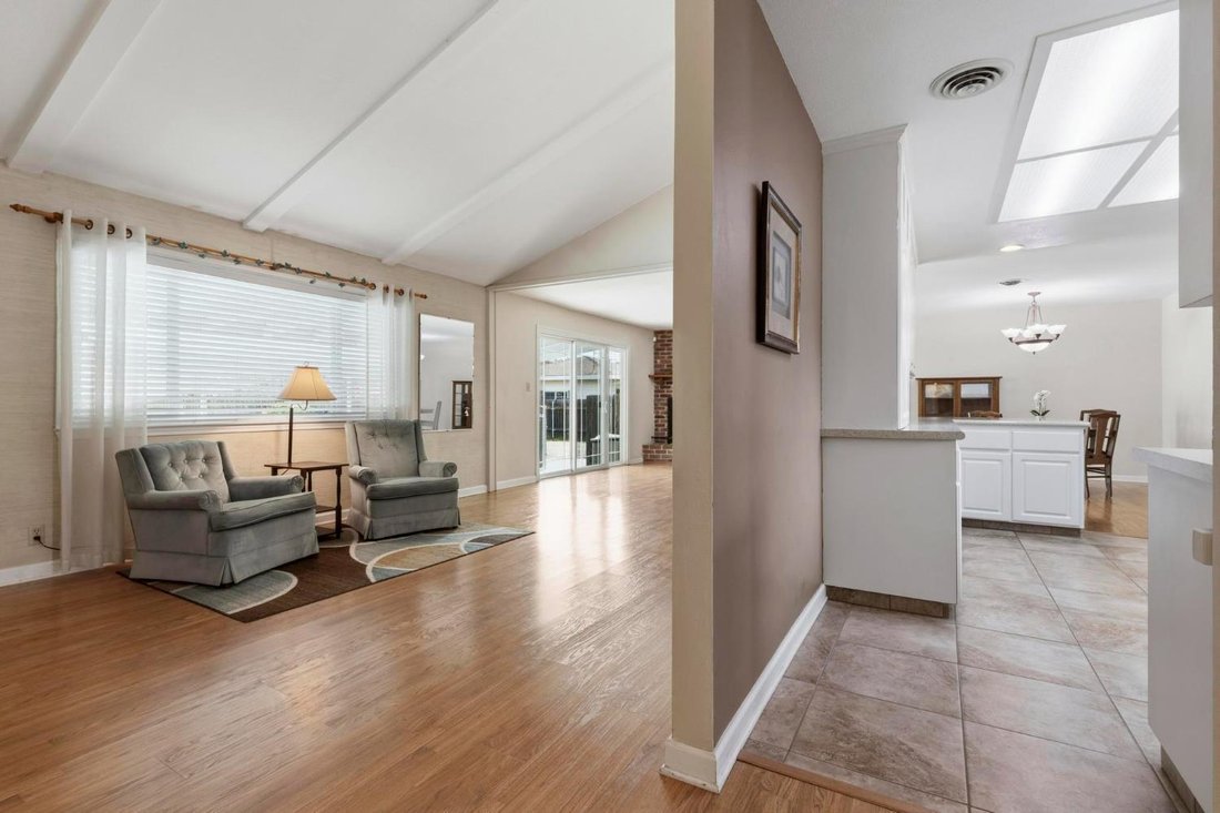 House in Yuba City, California, United States 5 - 17324845