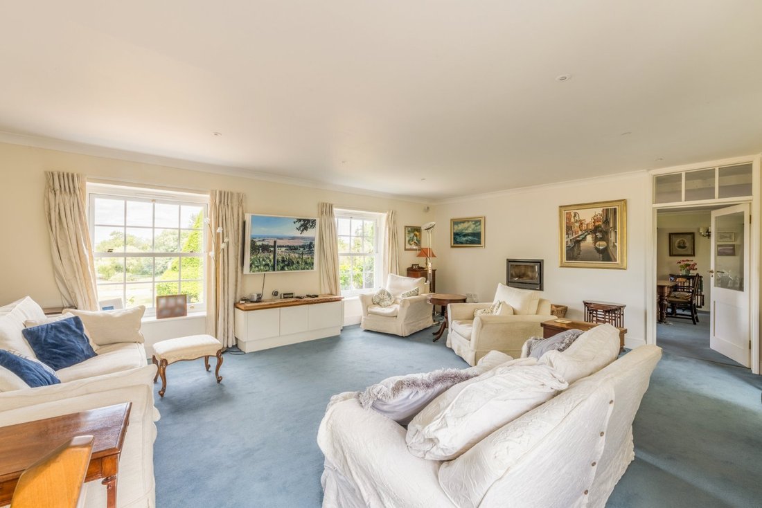 House in Lympne, England 5 - 17324810