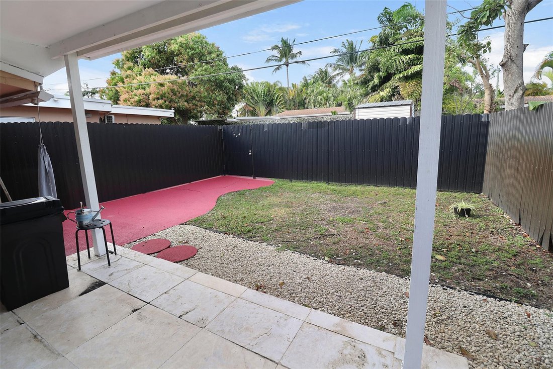 Fort Lauderdale, Florida, United States 5 - 17327432