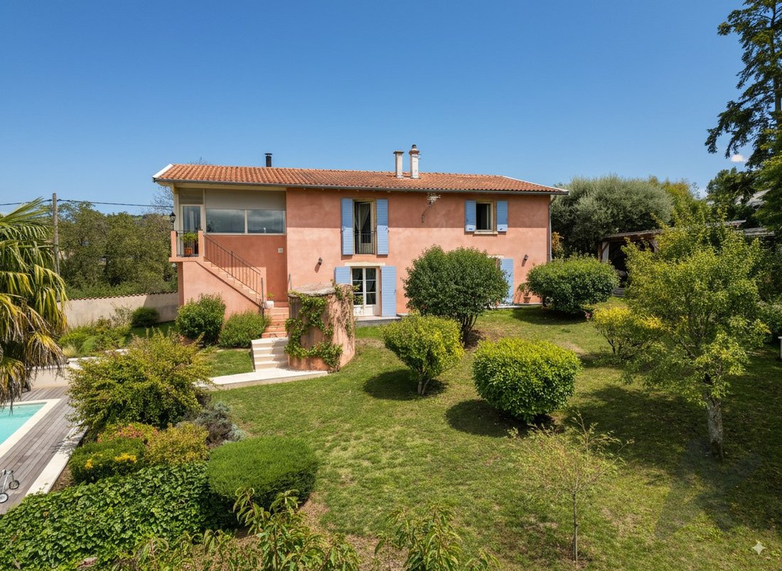 House in Sain-Bel, Auvergne-Rhône-Alpes, France 3 - 17324865
