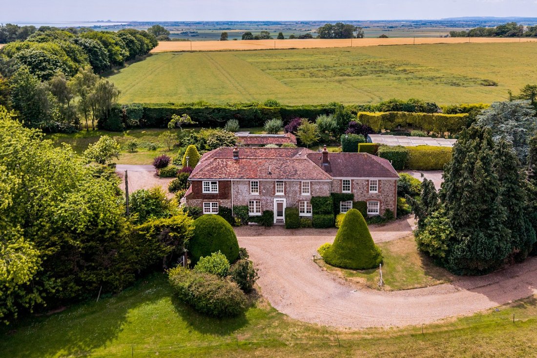 House in Lympne, England 3 - 17324810