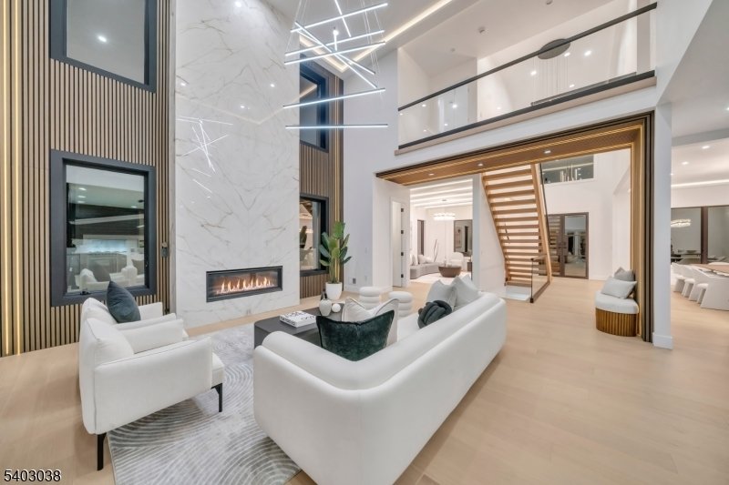 House in Paramus, New Jersey, United States 3 - 17325752