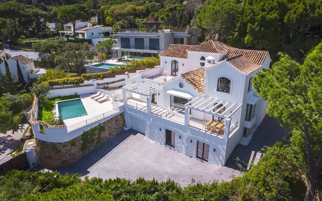 Villa in Benahavis, Andalusia, Spain 2 - 17330910