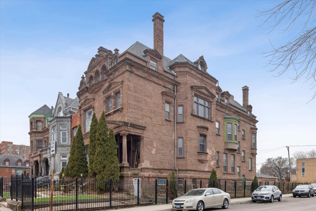 House in Chicago, Illinois, United States 1 - 17327219