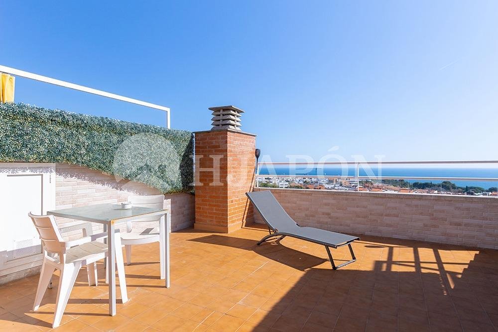 Penthouse in Montgat, Catalonia, Spain 5 - 17326244