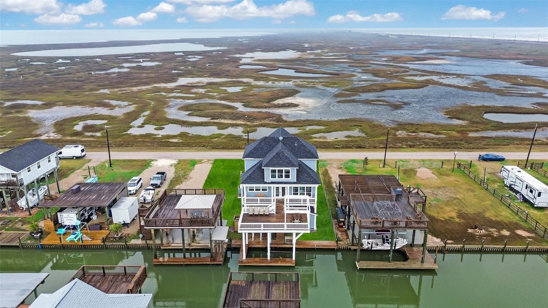 House in Freeport, Texas, United States 2 - 17326765