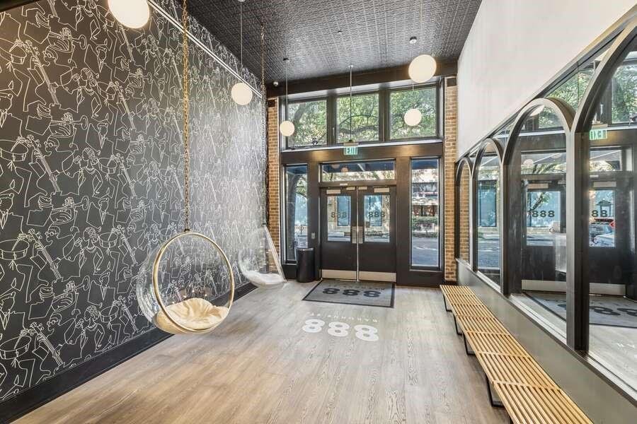 Condo in New Orleans, Louisiana, United States 5 - 17326180