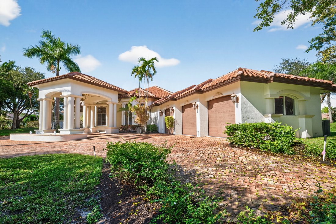 House in Southwest Ranches, Florida, United States 3 - 17325611