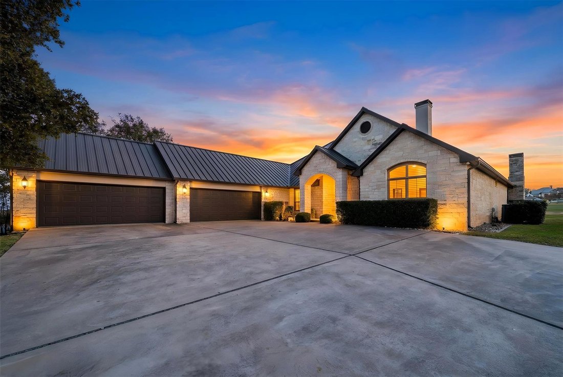 House in Horseshoe Bay, Texas, United States 2 - 17326733