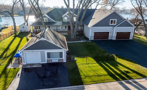 House in Johnsburg, Illinois, United States 1
