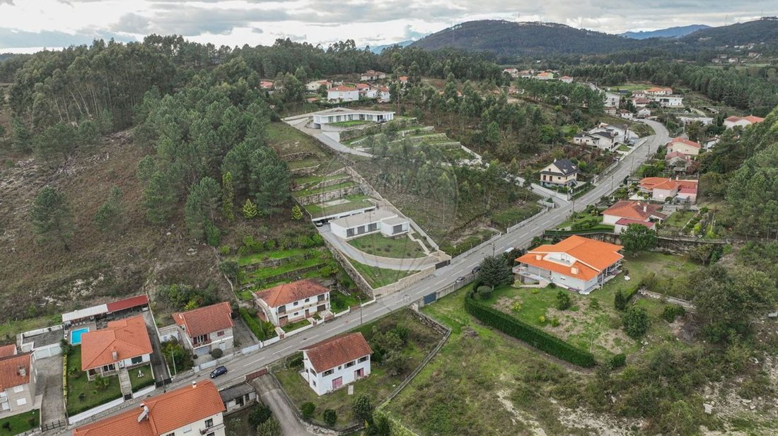 Villa in Povoa de Lanhoso (Nossa Senhora do Amparo), Braga, Portugal 2 - 17329484