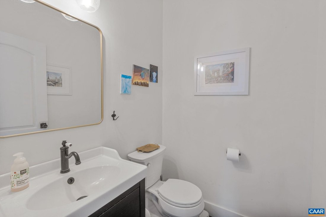 House in Charlottesville, Virginia, United States 5 - 17324215