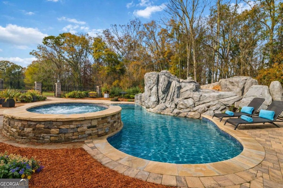 House in Social Circle, Georgia, United States 2 - 17329194