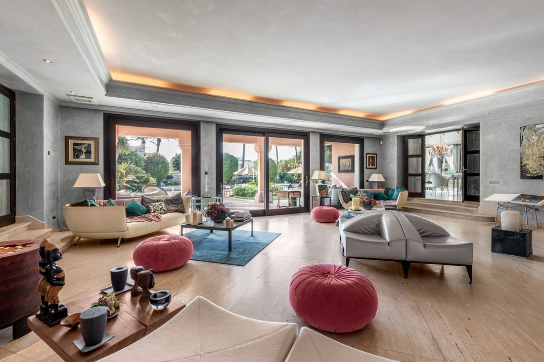Villa in Estepona, Andalusia, Spain 5 - 17330980