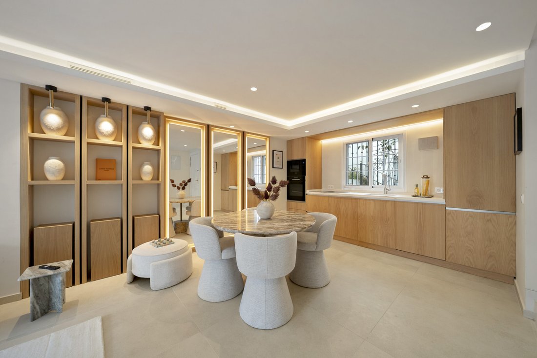 Townhouse in Marbella, Andalusia, Spain 5 - 17328854