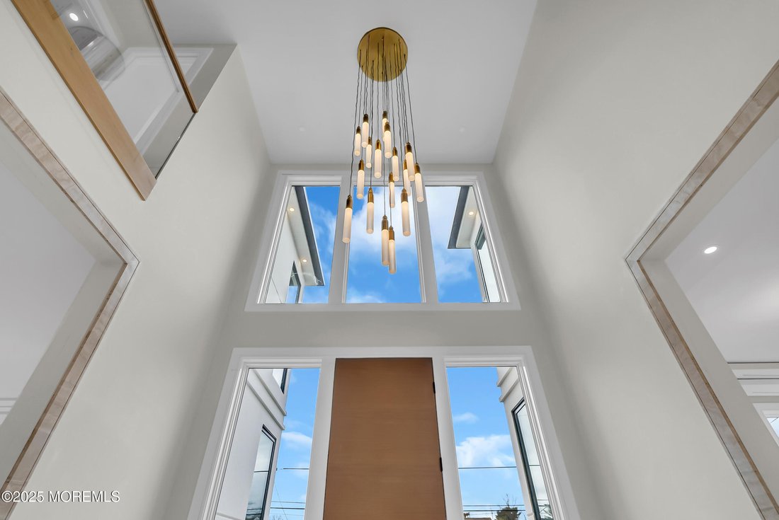 House in Long Branch, New Jersey, United States 4 - 17324178