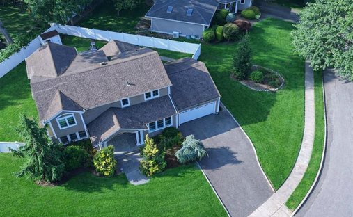 House in Jericho, New York, United States 1