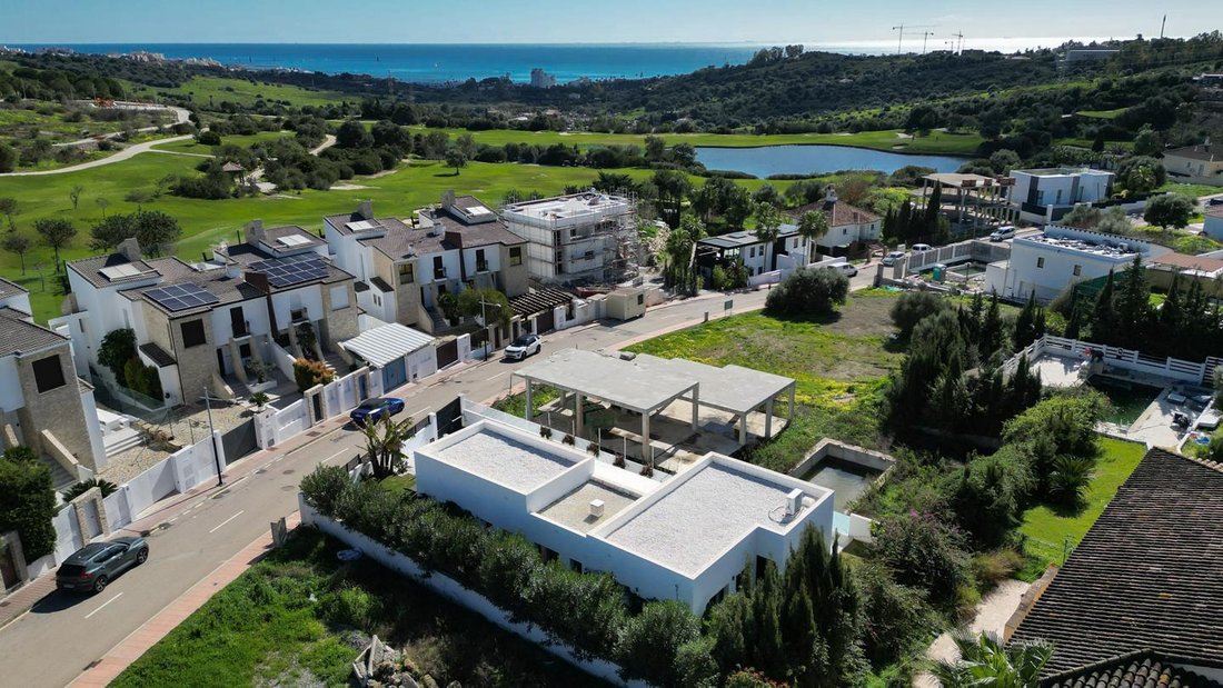 Villa in Estepona, Andalusia, Spain 1 - 17329662