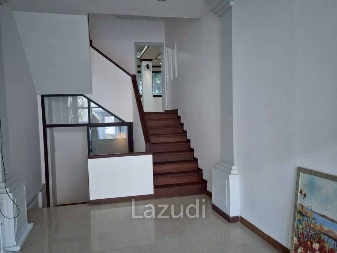 Villa in Pattaya City, Chon Buri, Thailand 4 - 17325385
