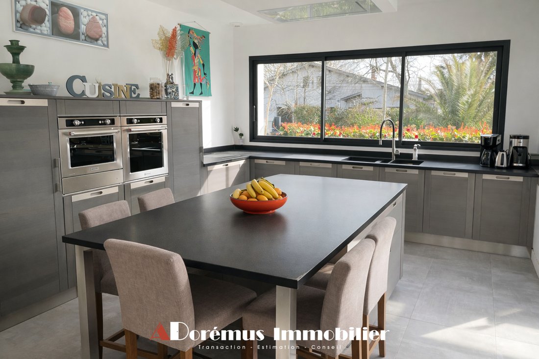 House in Quinsac, Nouvelle-Aquitaine, France 4 - 17324891