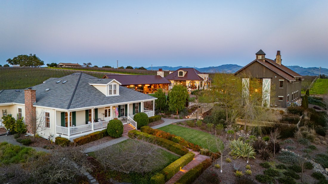 Napa, California, United States 2 - 17328730
