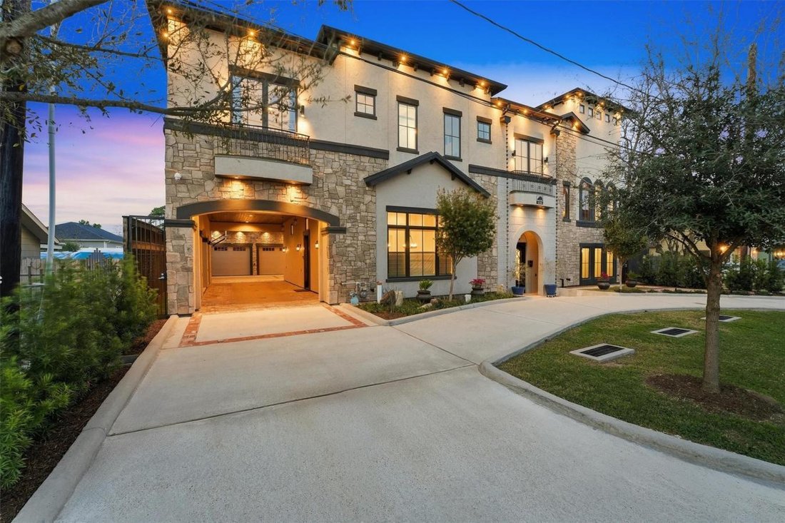 House in Houston, Texas, United States 3 - 17329854