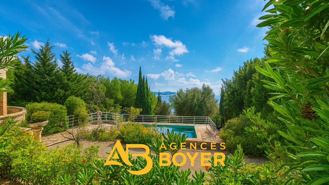 House in Bandol, Provence-Alpes-Côte d'Azur, France 2 - 17327073