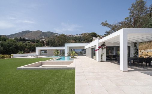Villa in Benalmadena, Andalusia, Spain 1