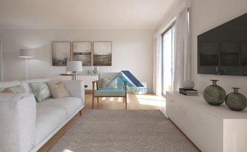 Villa in Azeitao (Sao Lourenco e Sao Simao), Setubal, Portugal 1
