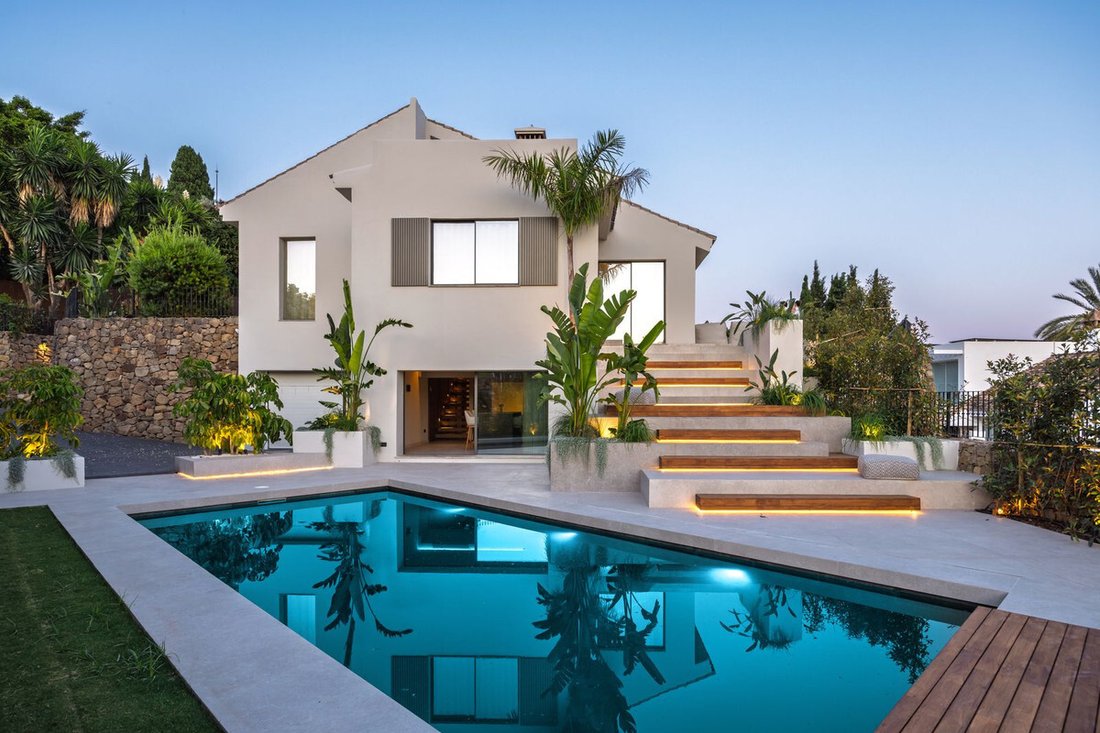 Villa in Puerto Banus, Marbella, Spain 1 - 17325408