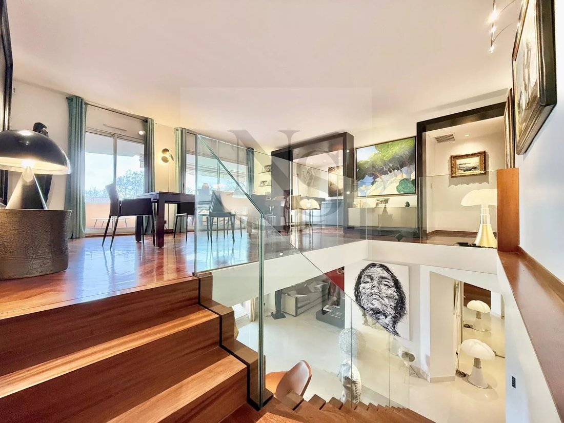 Apartment in Comtale-Cente-Cours Mirabeau, Aix-en-Provence, France 1 - 17327724