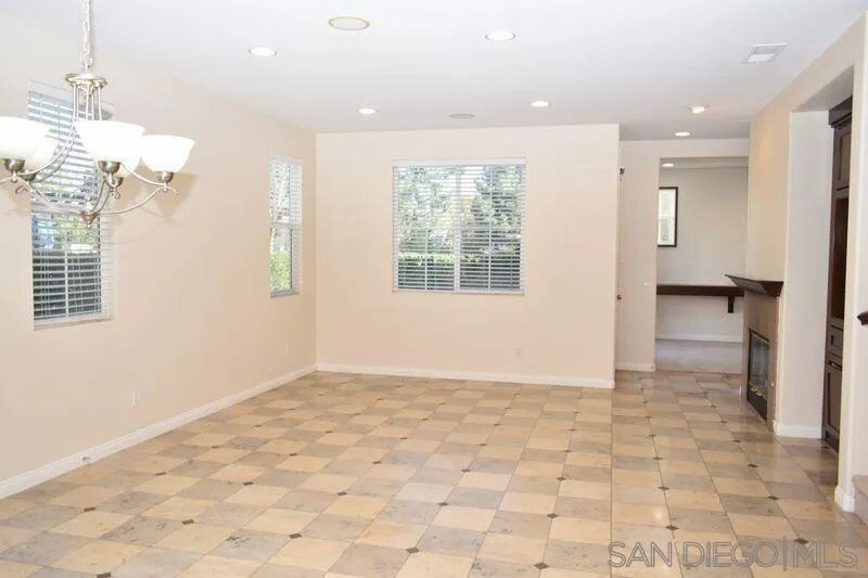 Condo in Chula Vista, California, United States 4 - 17326324