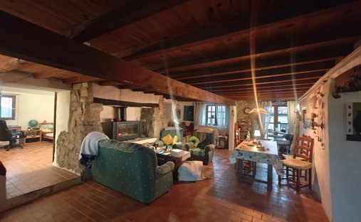 Estate in Arrondissement of Carcassonne, Occitania, France 1