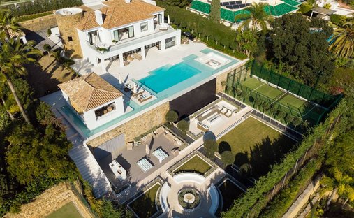Villa à Nueva Andalucia, Marbella, Espagne 1