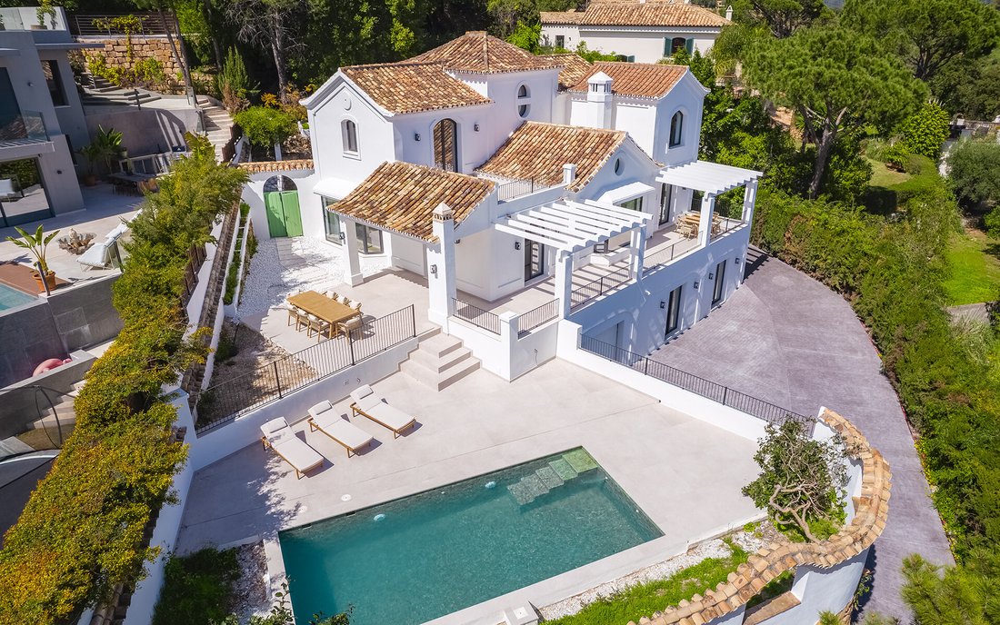 Villa in Benahavis, Andalusia, Spain 1 - 17330910