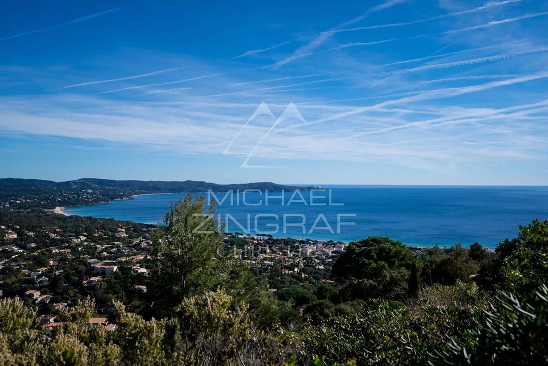 Villa in Nord, Cavalaire-sur-Mer, France 3 - 17325121