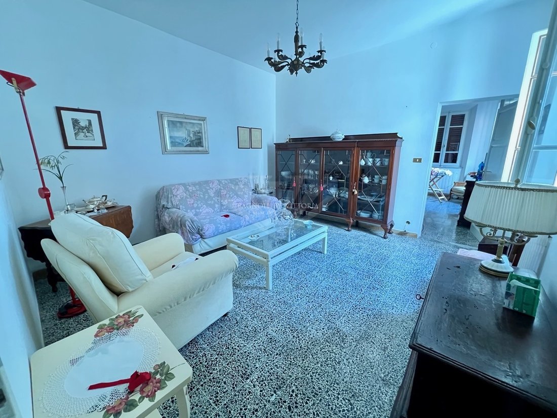 House in Pietrasanta, Tuscany, Italy 5 - 17326196