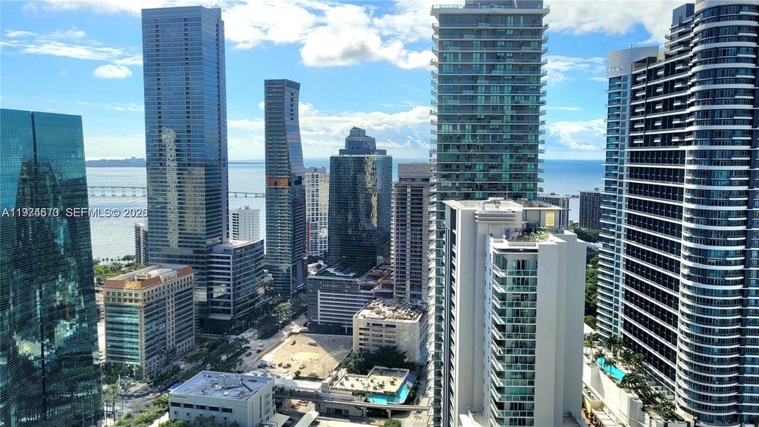 Condo in Miami, Florida, United States 2 - 17326363