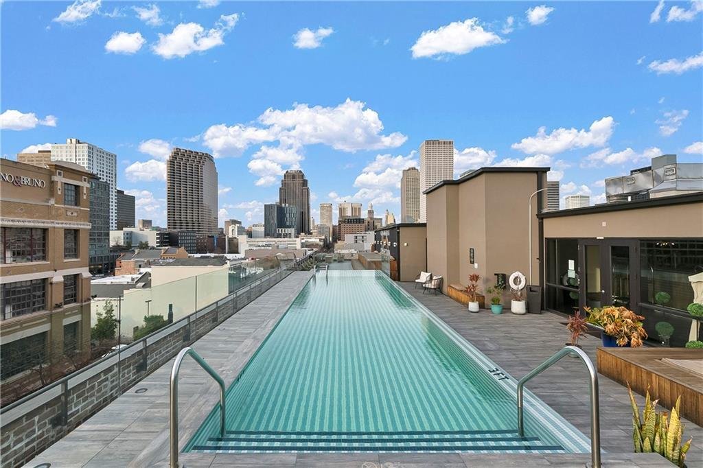 Condo in New Orleans, Louisiana, United States 1 - 17326180